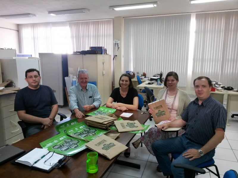 Eventos Florestais de Nova Prata 2015 na UFPEL á PELOTAS - RS