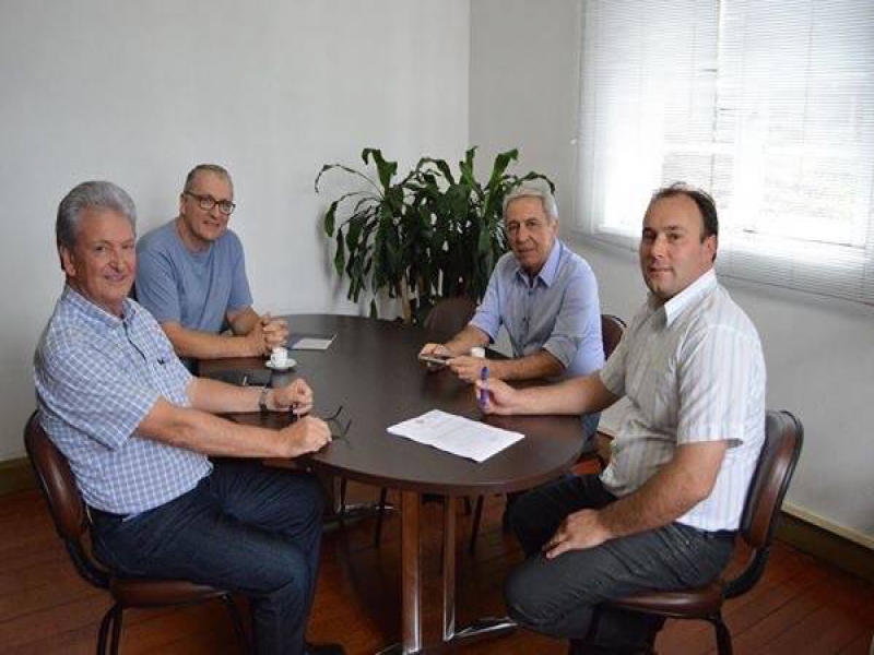 CONGRESSO FLORESTAL ASSINA CONVÊNIO COM PREFEITURA MUNICIPAL DE NOVA PRATA